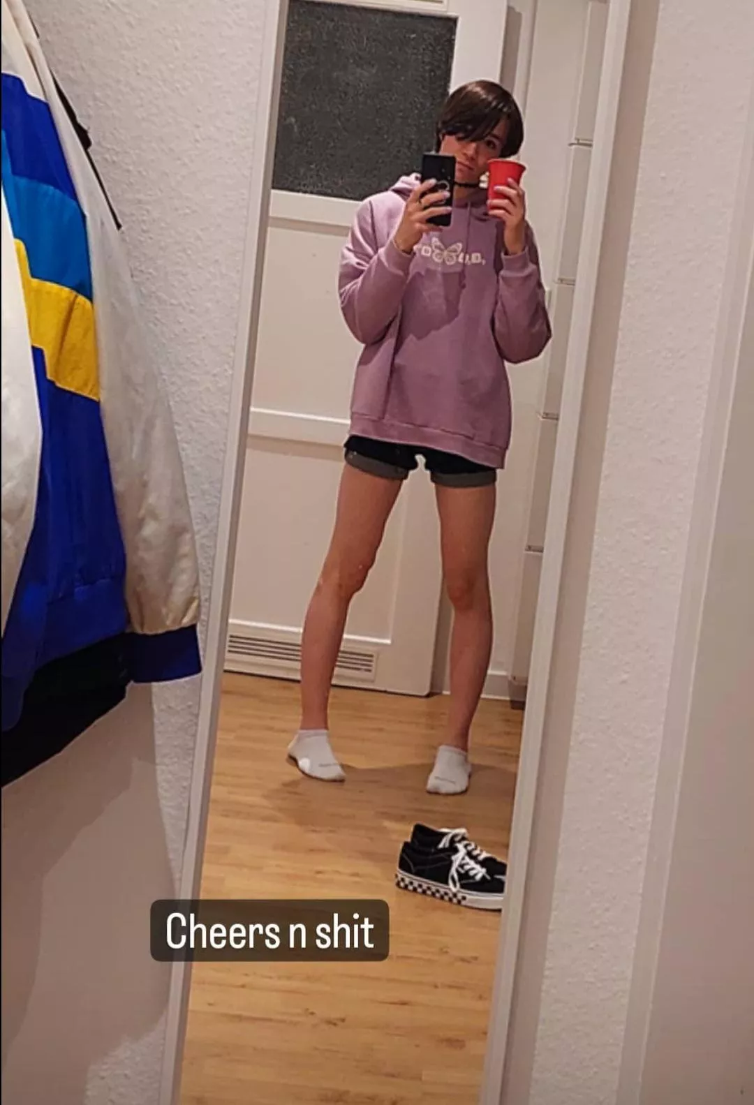 I was on a party yesterday and took a pic. I am really happy how my new style is coming along :)