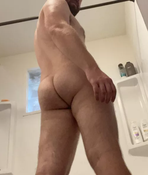 I wish my ass hair wasn’t so blonde. 😞