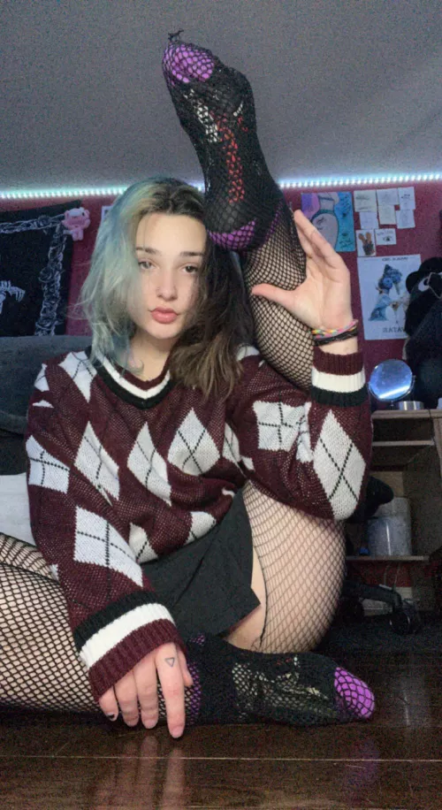 I wonder how far I can bend🥰 would you like to make it easier?😘