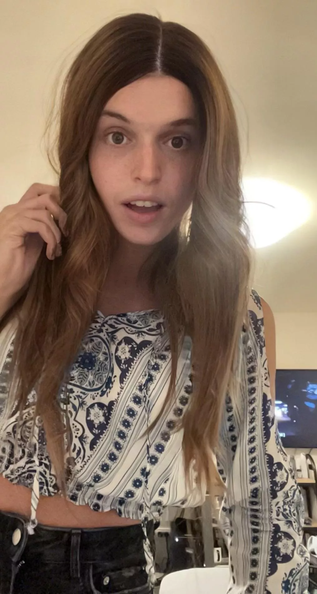 I’m so surprised at how much of a femboy I have become that I make this face when I see myself in the mirror🤭❤️❤️