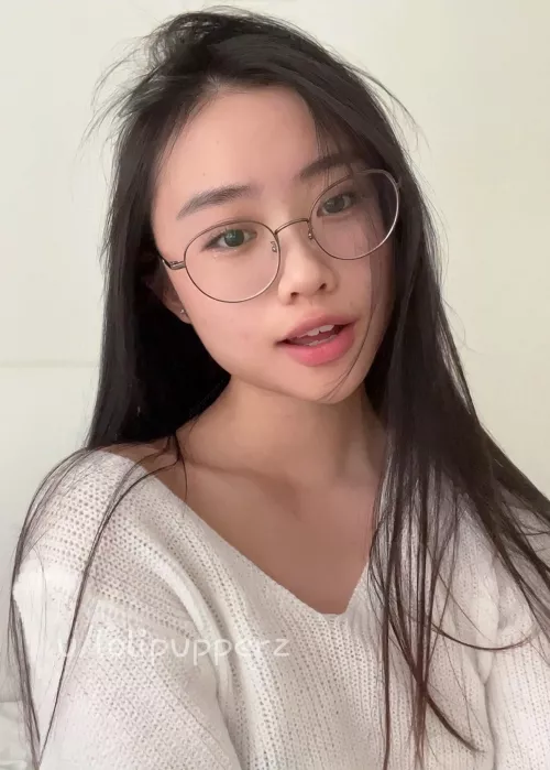 in a mood to messily make out with you <3