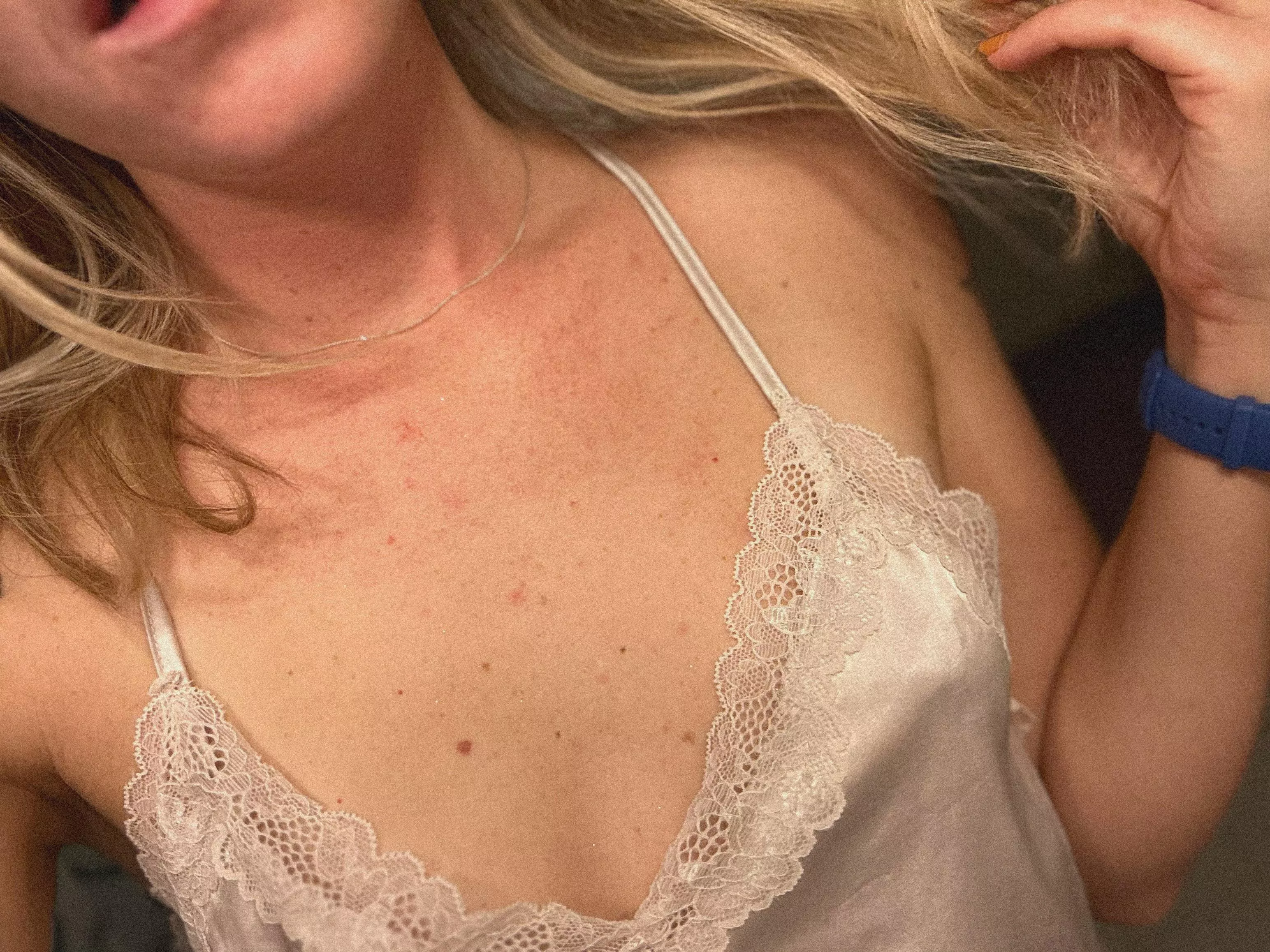 Is silks pyjamas also a form of lingerie