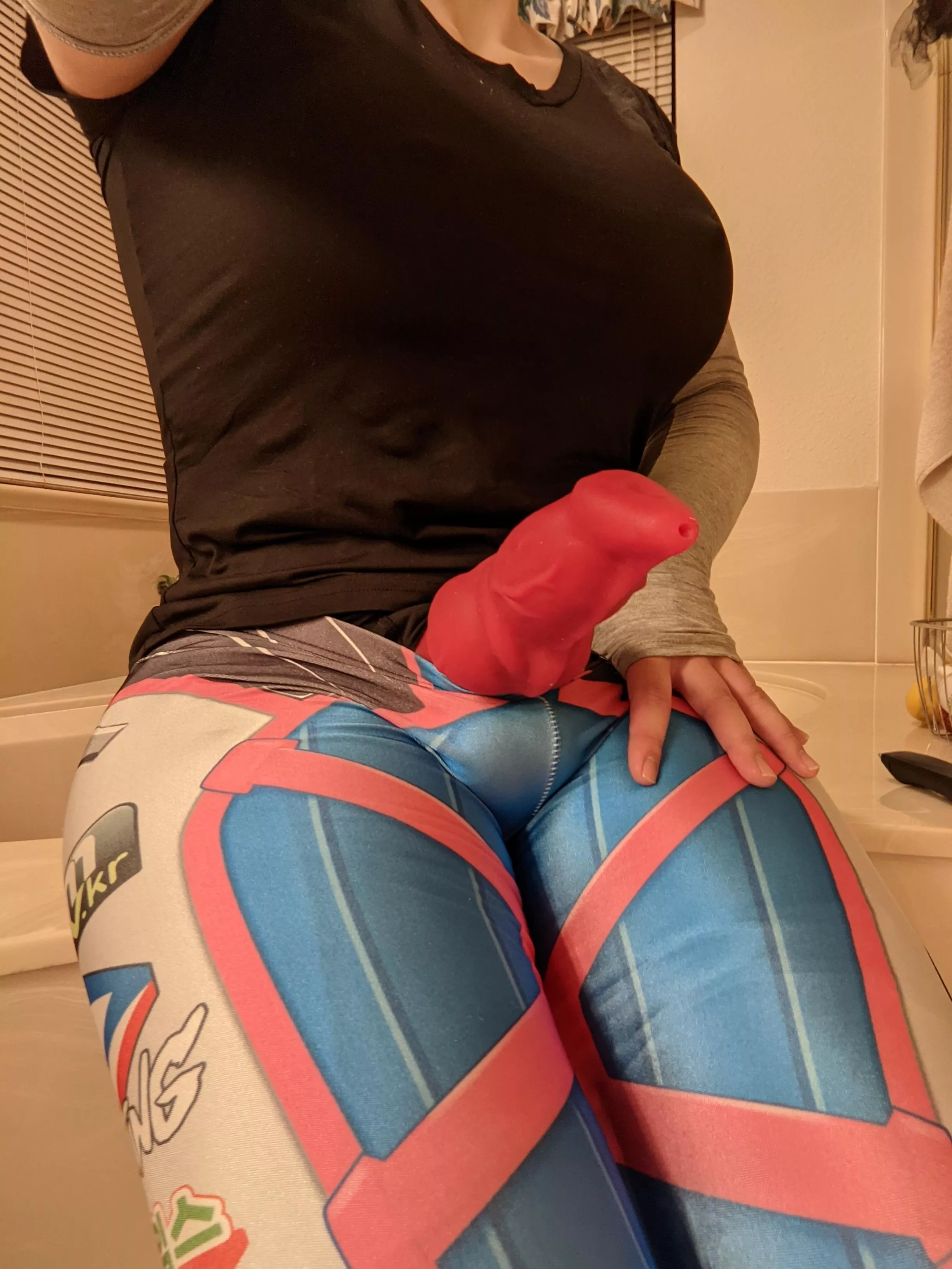 It's almost halloween, come home quick!