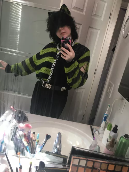 Little goblin femboy :3