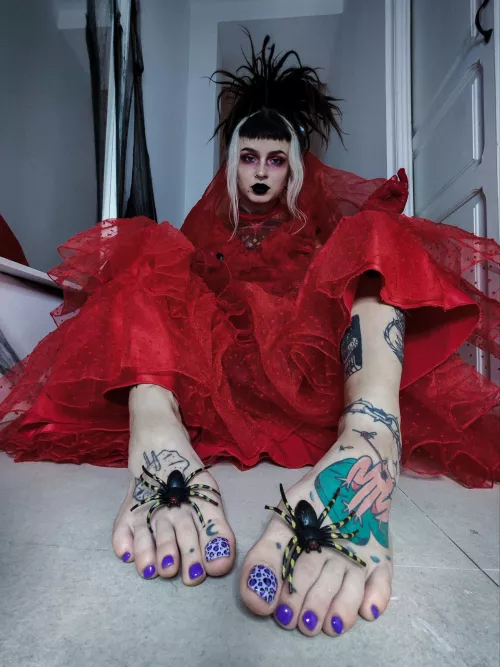 Lydia was bad bitch!! happy Halloween guys