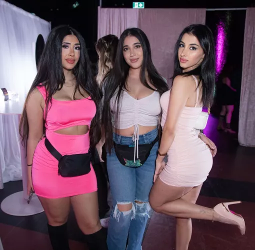 Middle Eastern Babes