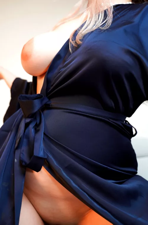 Need someone to shower with