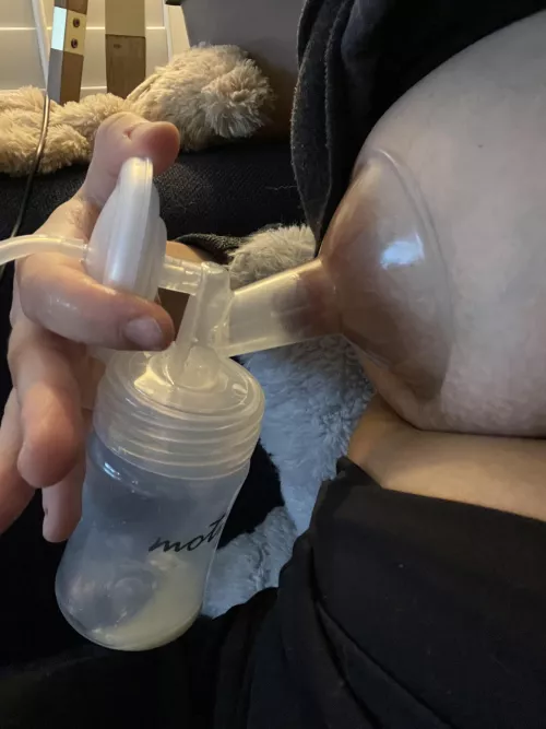 [OC] Got milk? 🍼🤰🏻