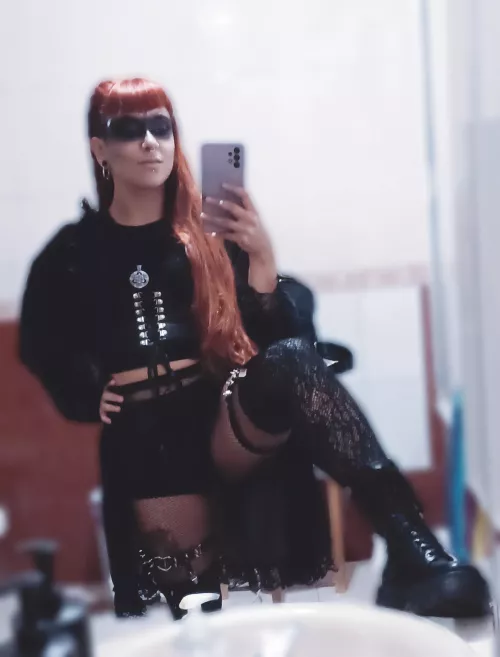 Ready to smash some empty headed simpletons. Who wants to go first? I promise I WON'T be gentle...