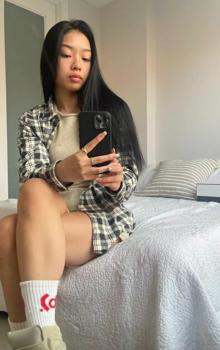 SFW pics accepted? lol