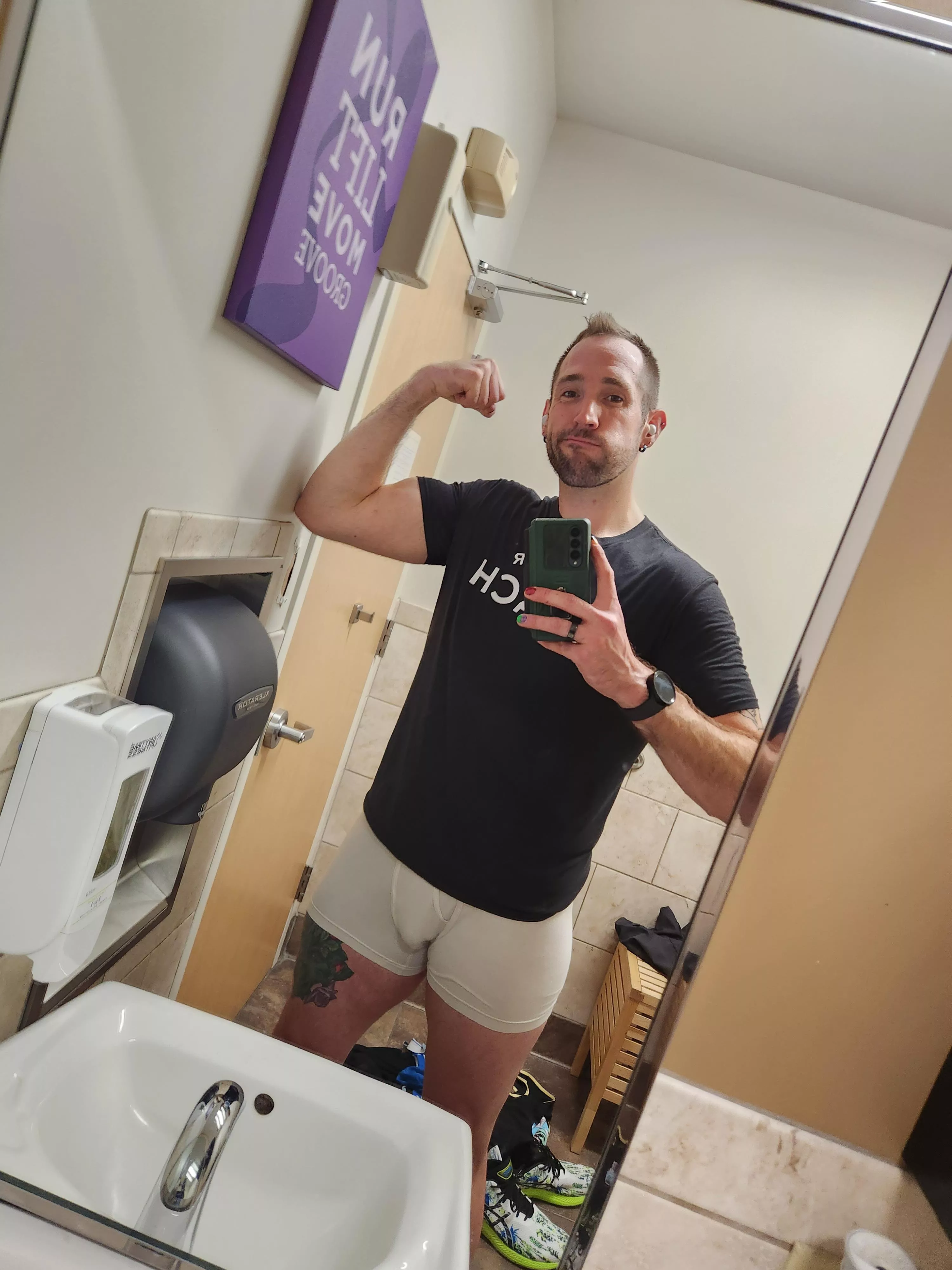 stick a fork in me and call me done.