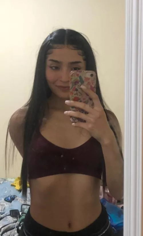 Support this post and u may get a naked one 😈