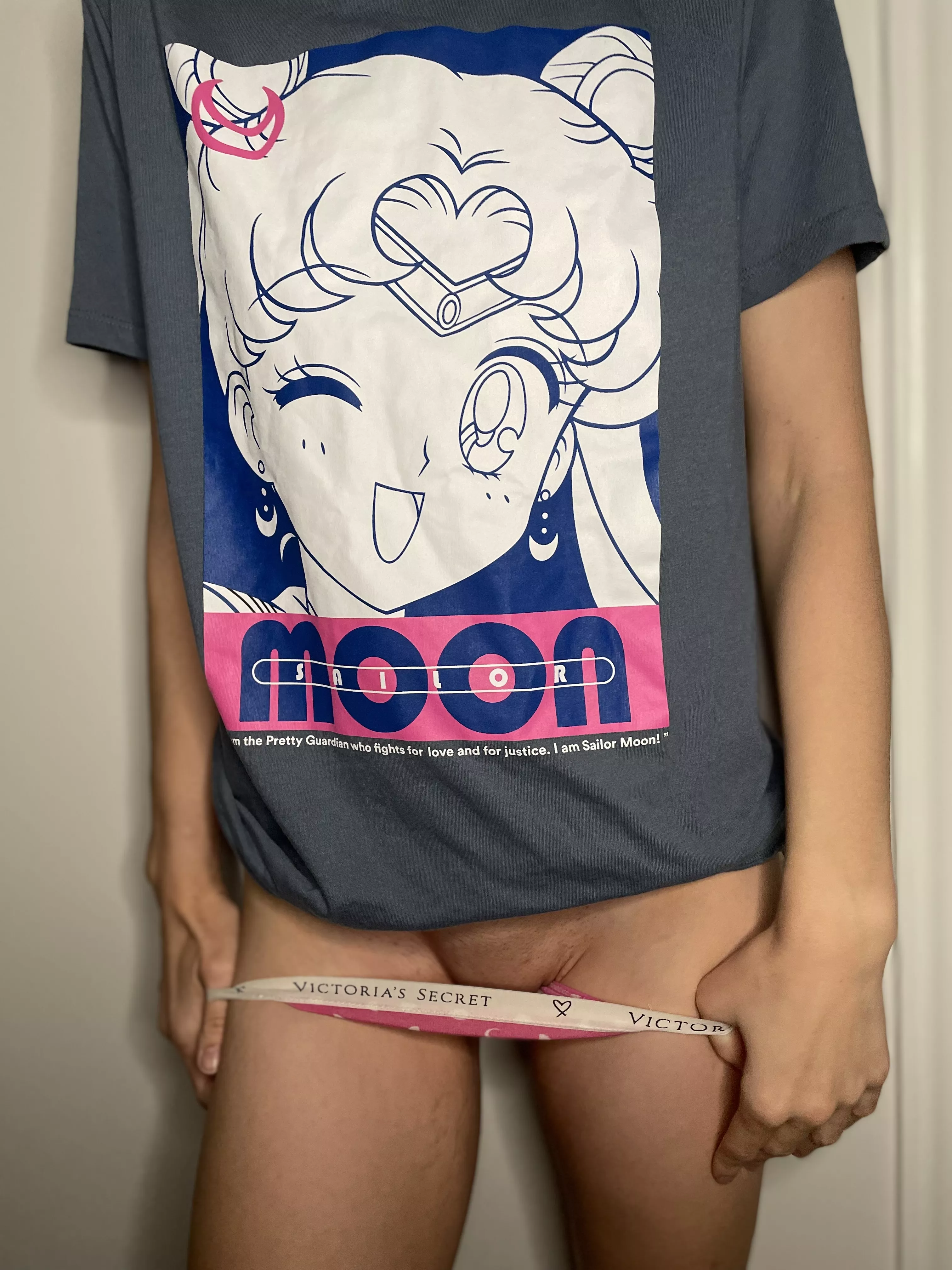 Take my body to the moon