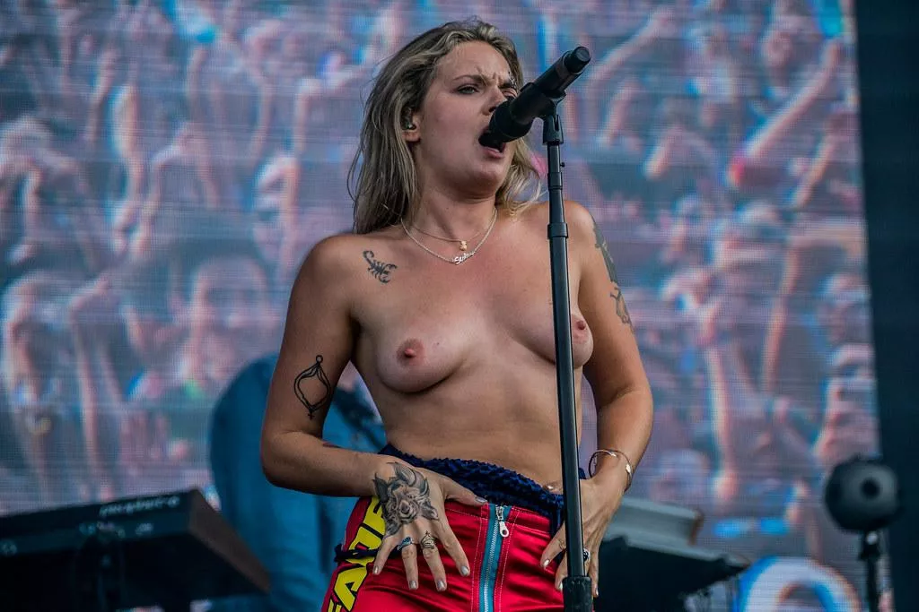 Tove Lo (Lollapalooza 2017)
