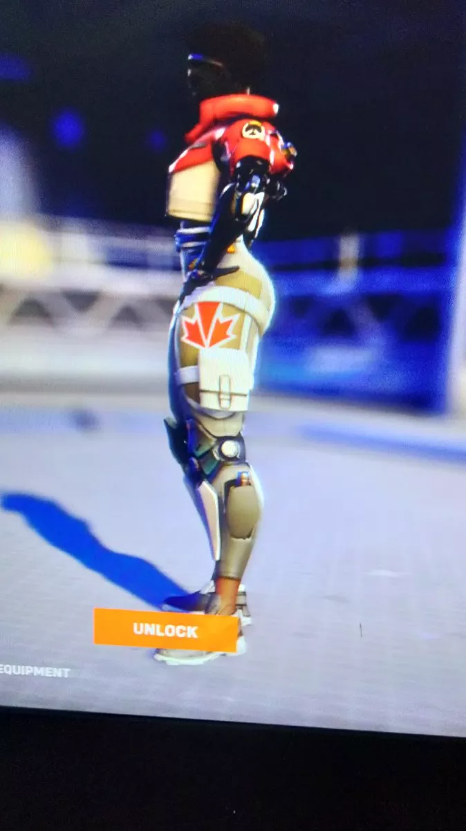 we need more sojourn I mean look at this ass!