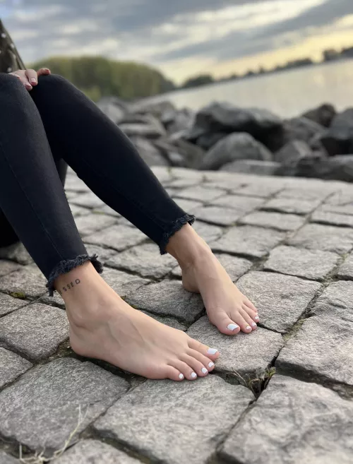 What are you doing for Halloween? Oh yeah, you lick my feet, don't you? 😈