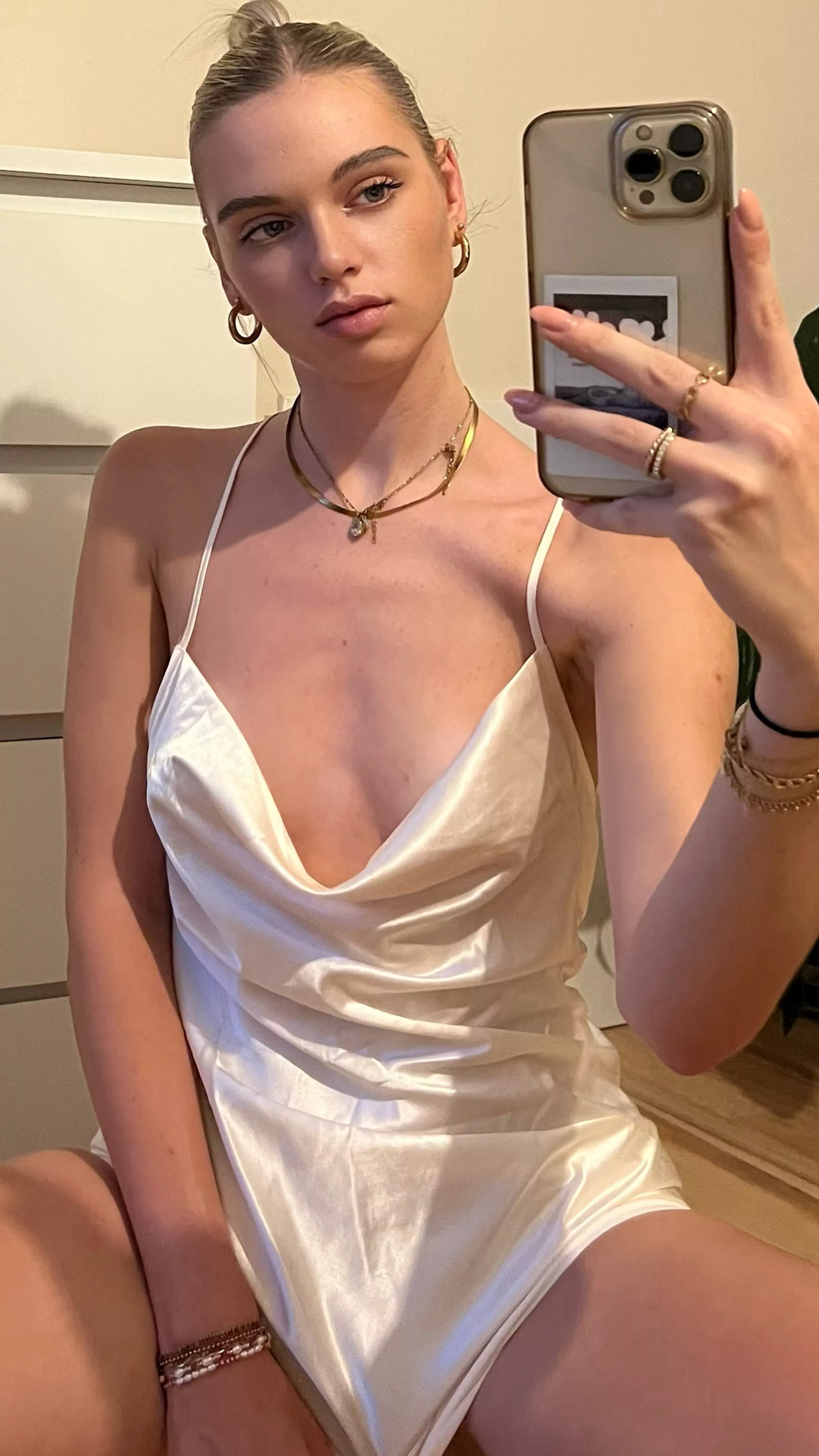 Who wants to take me on a date and eat me after?