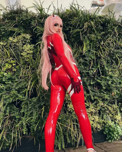 Zero Two by Flamefoxx