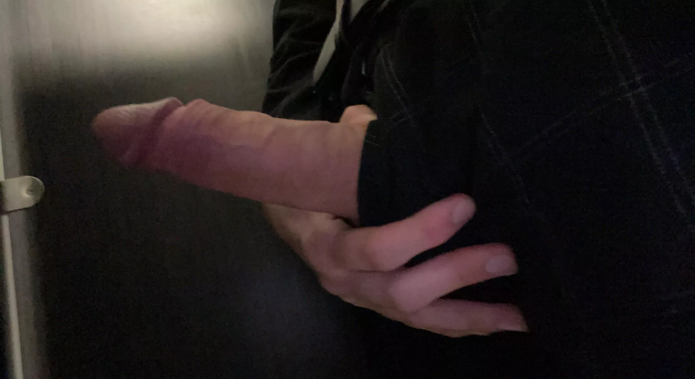 18, happens every time i go outside🙄