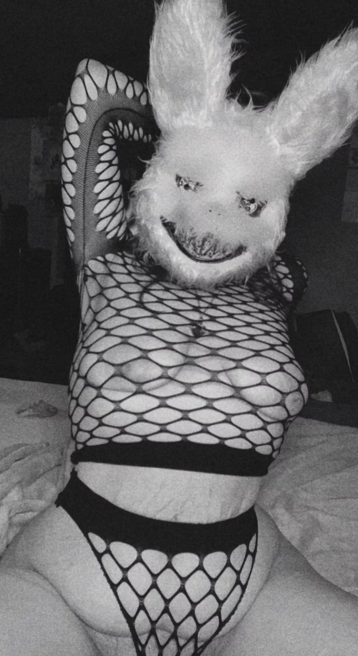 24F looking for spooky fun 😈😈🤭🔥