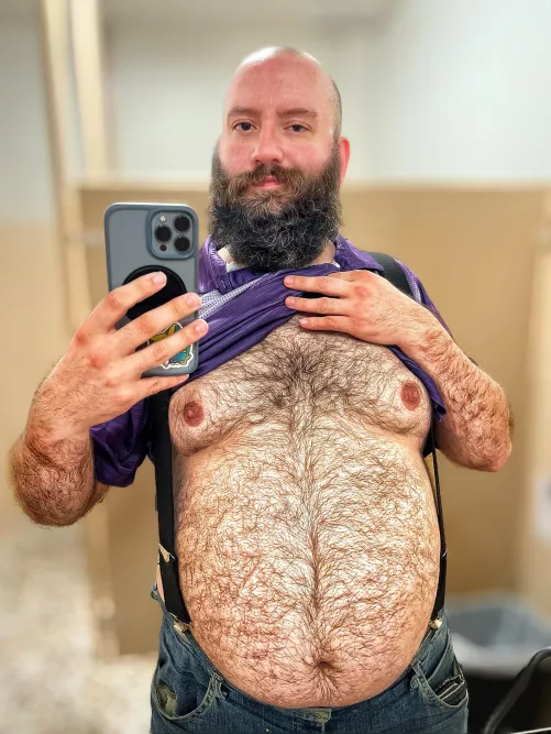 (35m) gay chubby bottom. Who’s ready to knock me up? DMs open. Never had someone cum inside me before. Wanna know how it feels… On a separate note, hope all of you have a great tummy Tuesday!