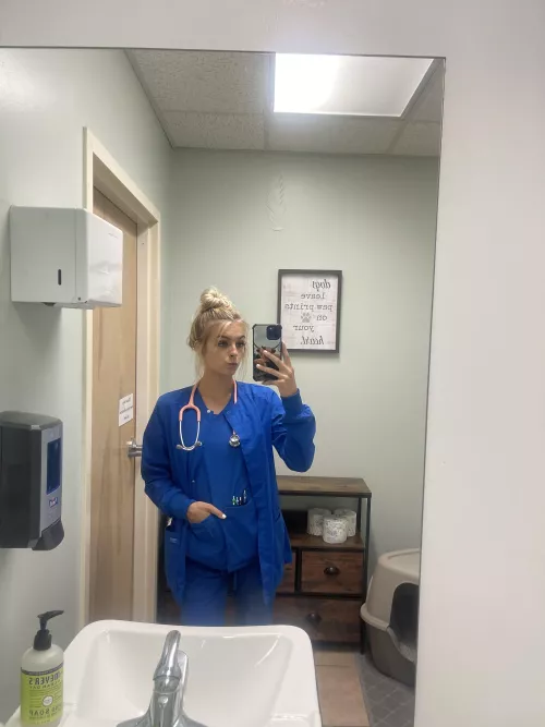 Anyone need a checkup😘