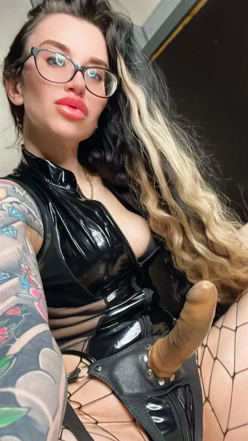 Are you going to please me like this?