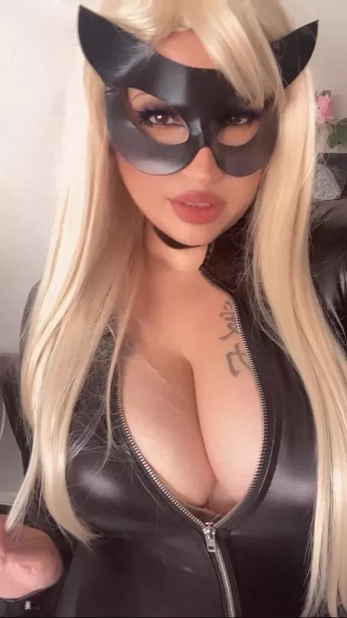 Black cat (Spider-Man) by XtinaColombiana