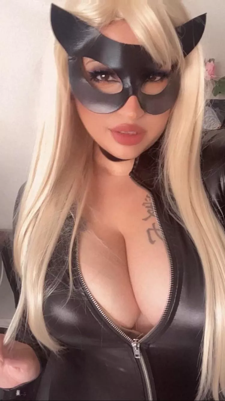Black cat (Spider-Man) by XtinaColombiana