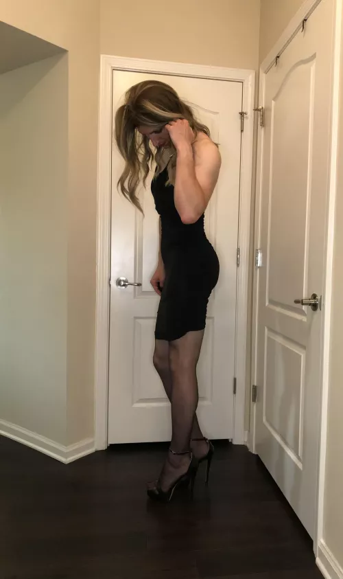 Can I be your lover for Halloween?😘