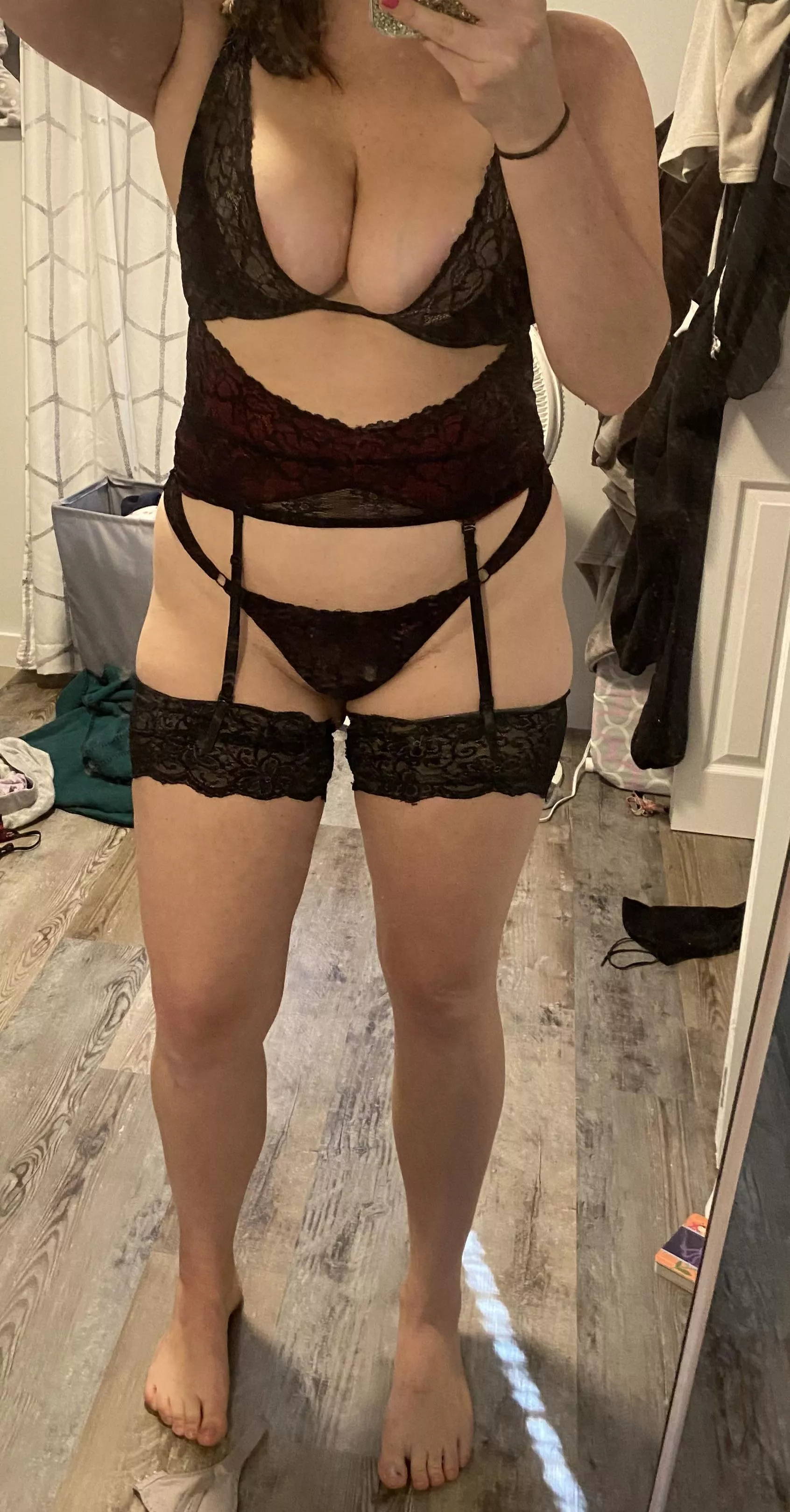 Can I watch you jerk off to my hot thick wife in bikinis and lingerie? Sample here for telegram.