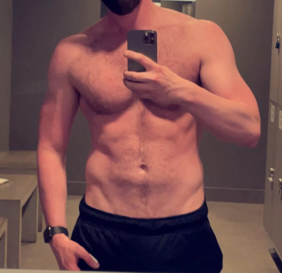 compare cocks? Destroy my balls if you win 😈 message me