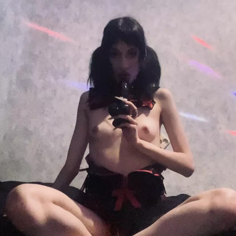 Do you want me to lick yours too?💦🍆