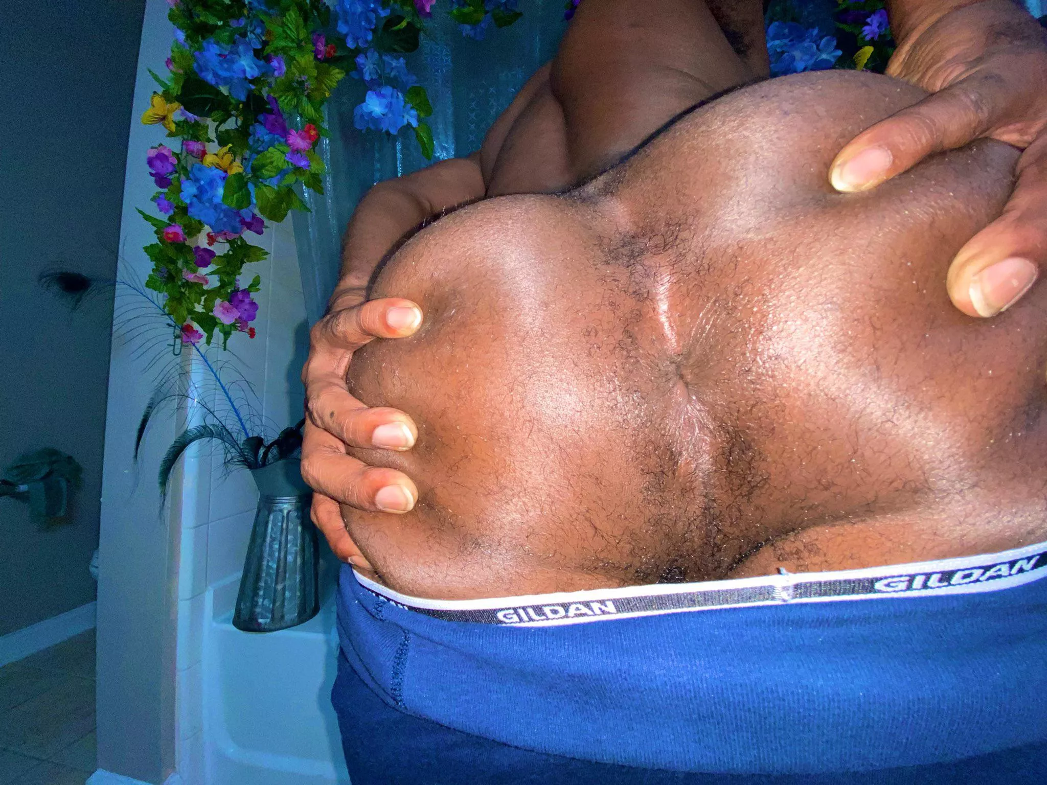 Eat my cake 🎂😊