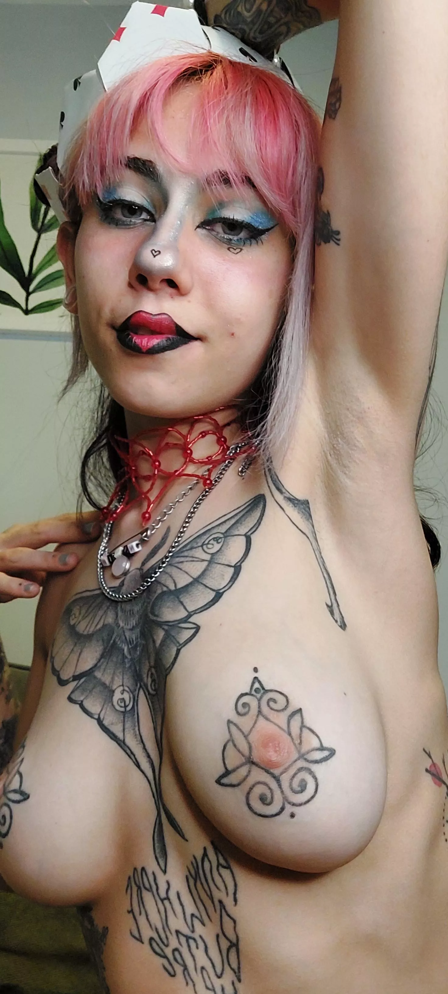 Happy halloween!! <33