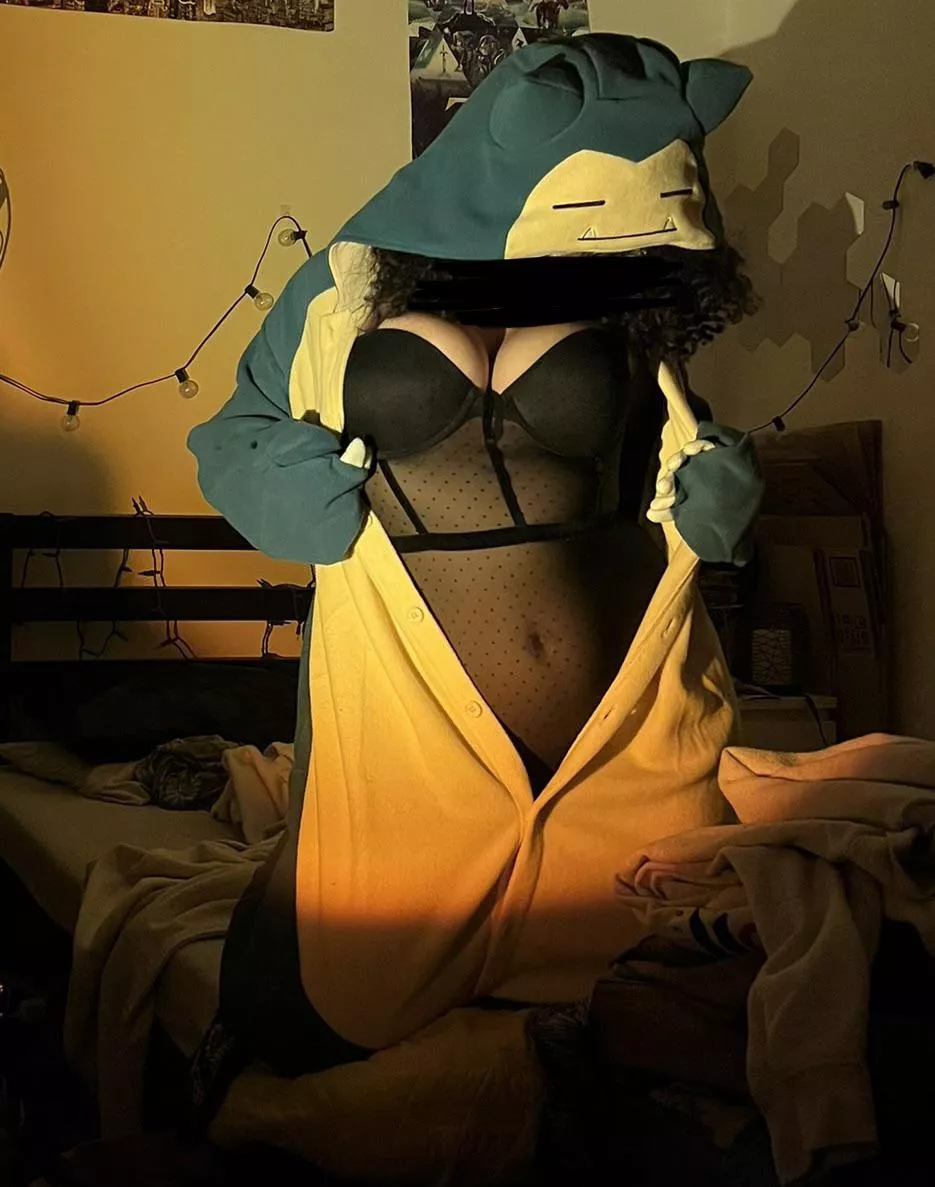 happy halloween 🎃 [f]