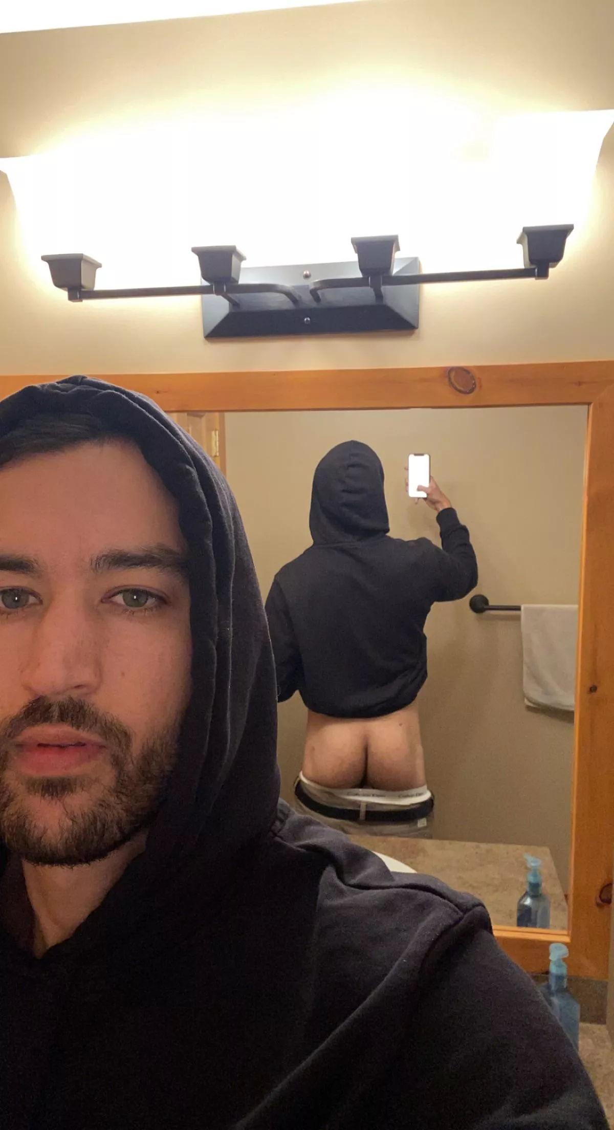 Have a peachy day everyone!