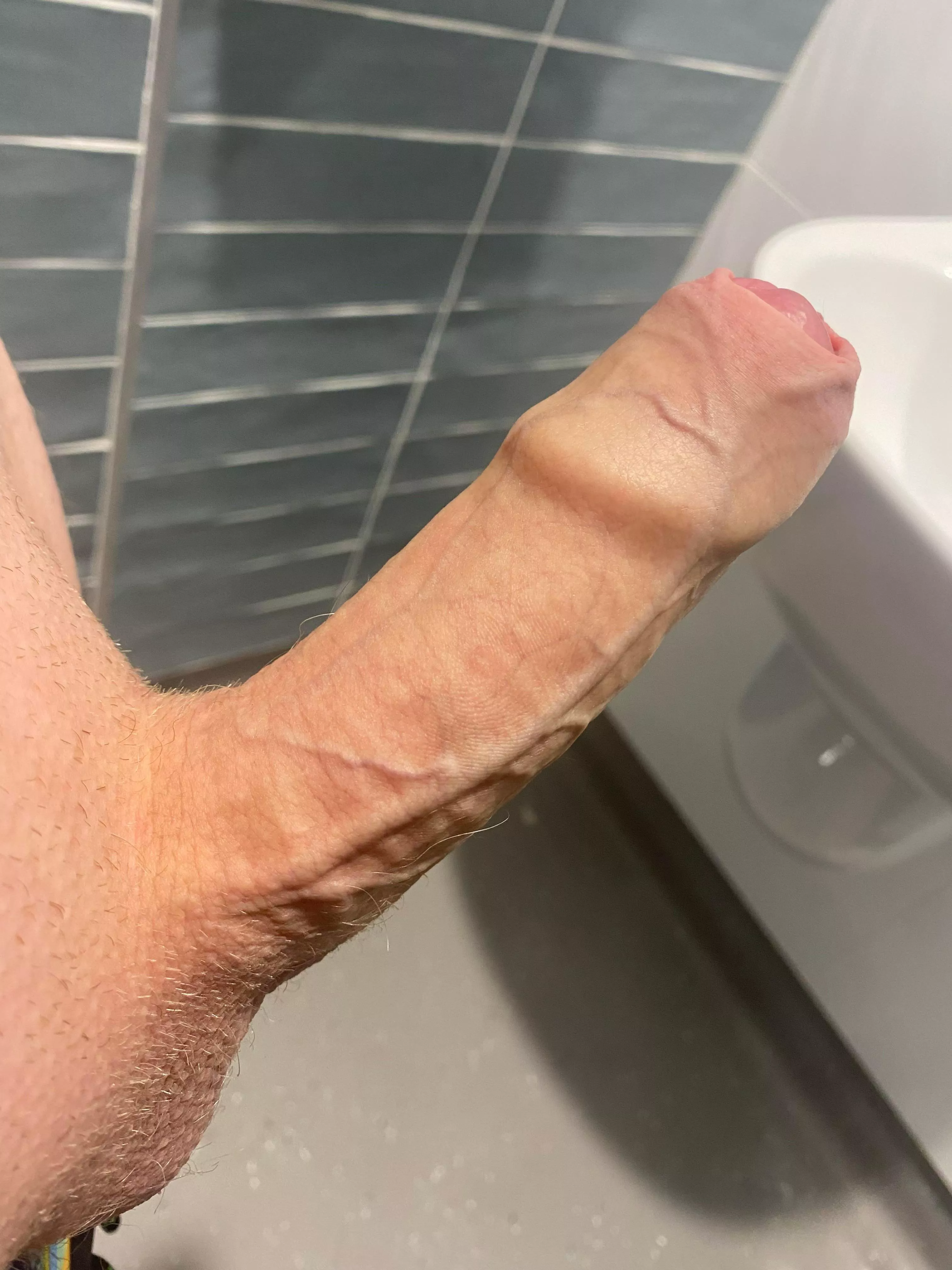 Here’s my uncut Aussie cock