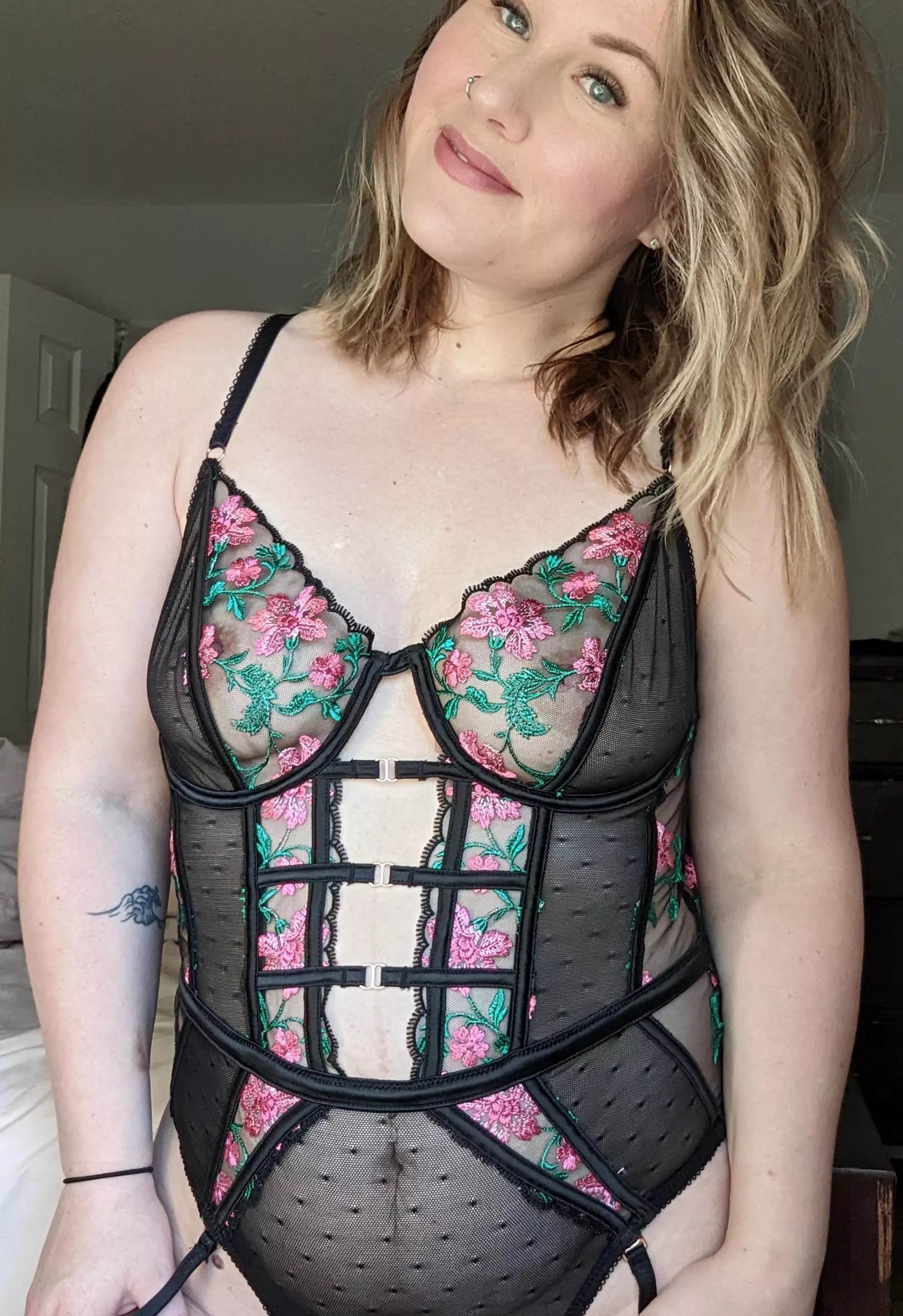 Hope you enjoy my mombod 💋😘