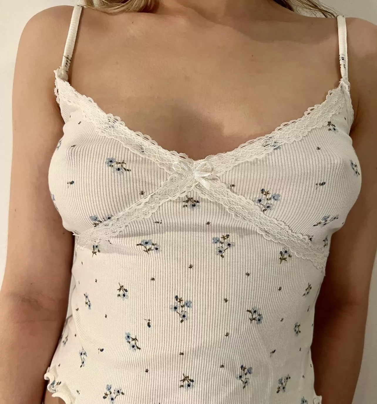 I guess I now just show you what I wear to university each day