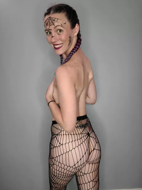 I love my shoulder freckles