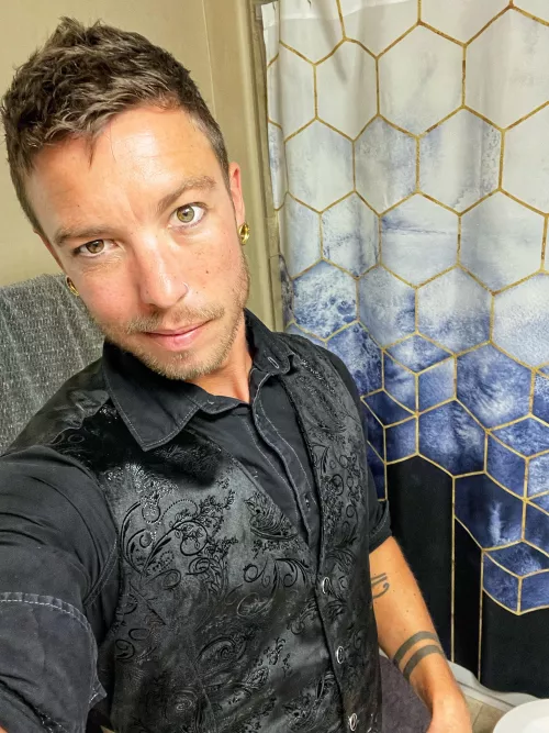 Improvised work costume as a hipster bartender. Would you like me to make you a cocktail?