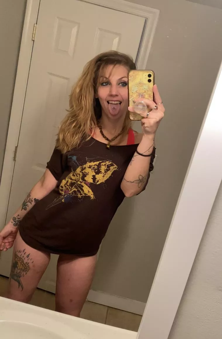 Insert scandalous phrase here 😬