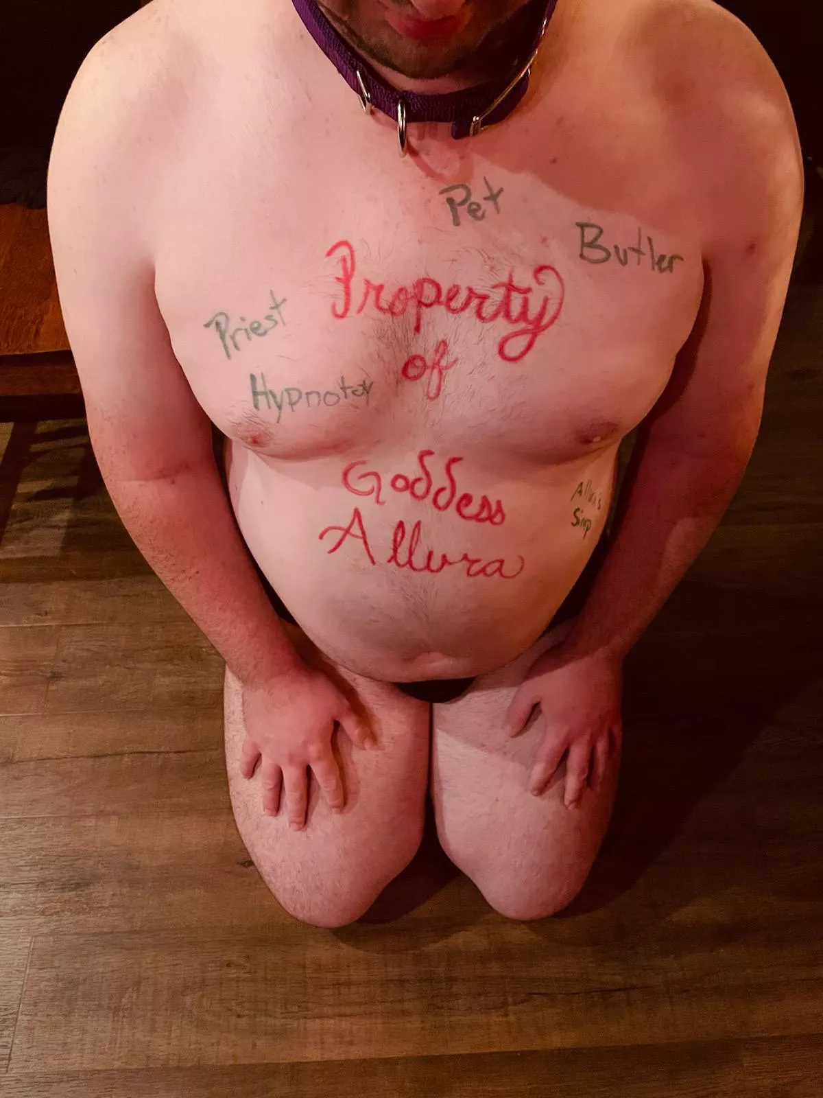 Loved this body writing scene with (m)y Domme!