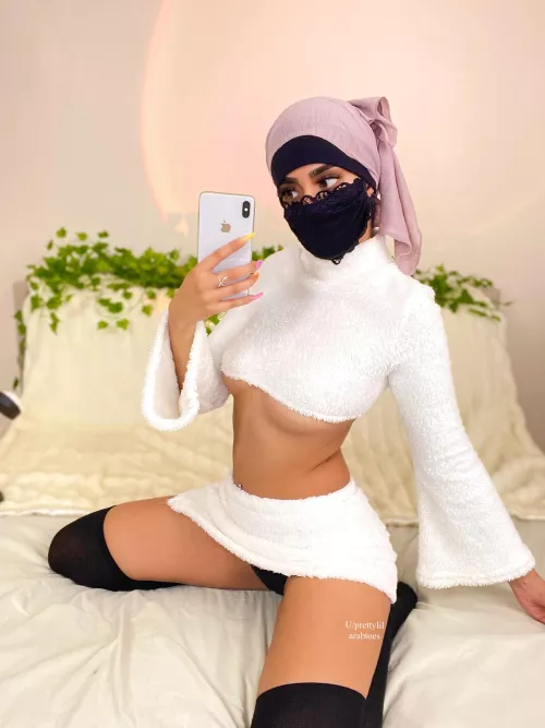 May I be your hijabi roommate with benefits?