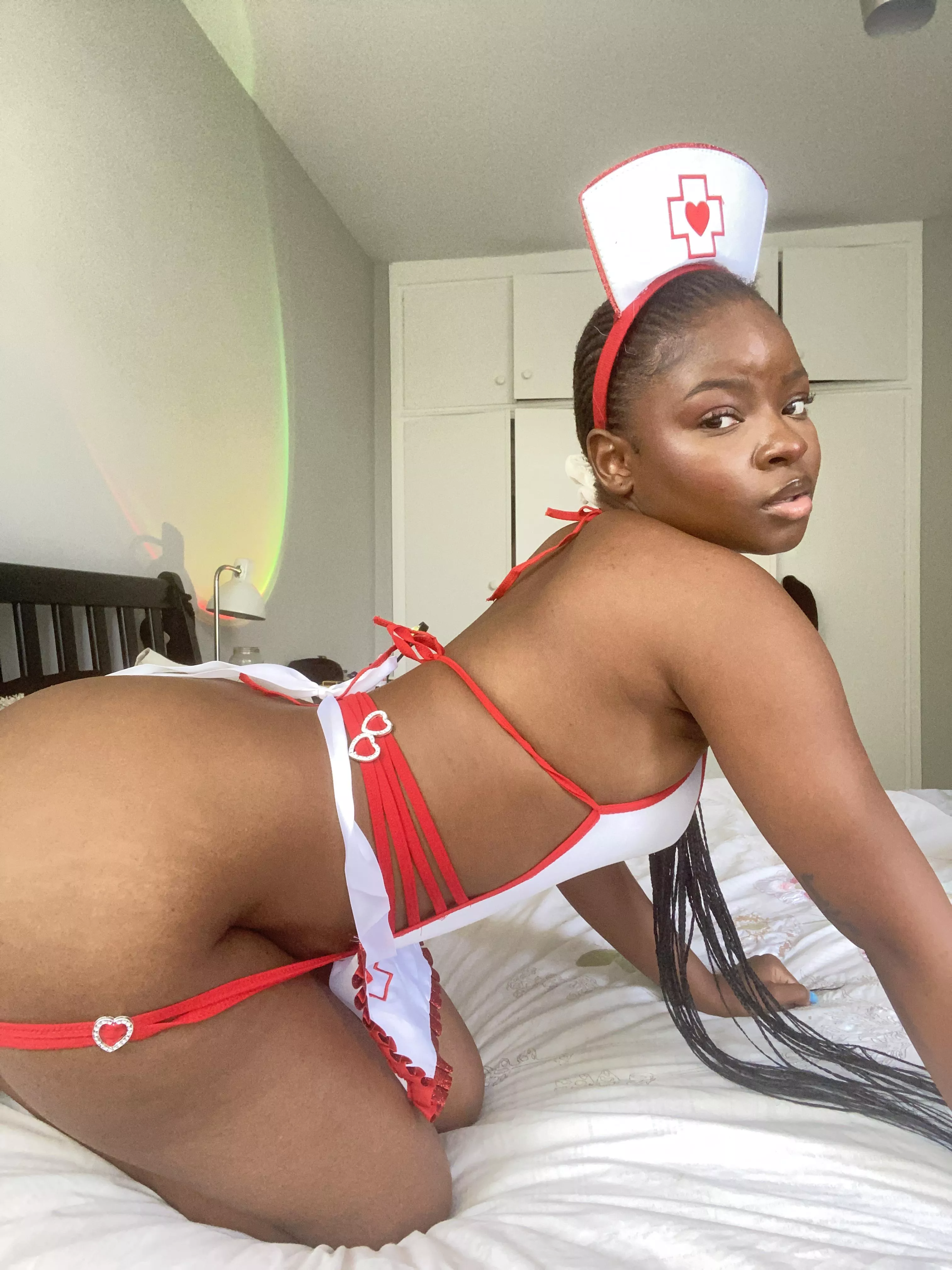 Me sending you nudes is me inviting you over