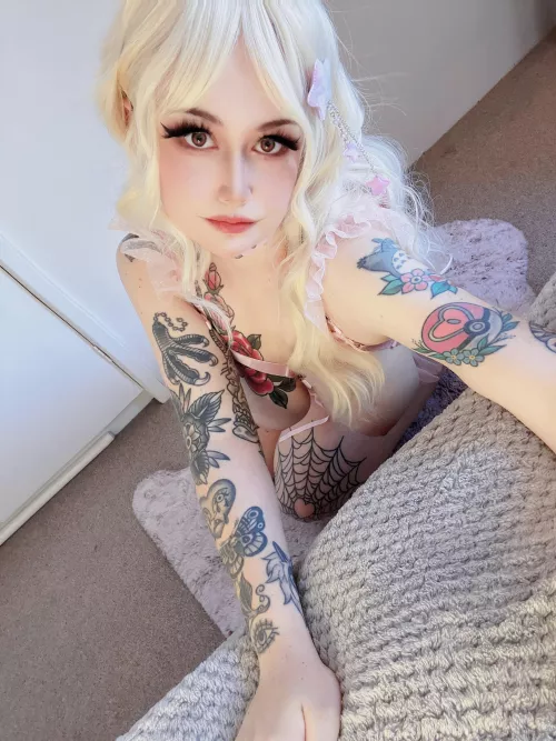 Mind if I crawl in next to you? 👉🏻👈🏻