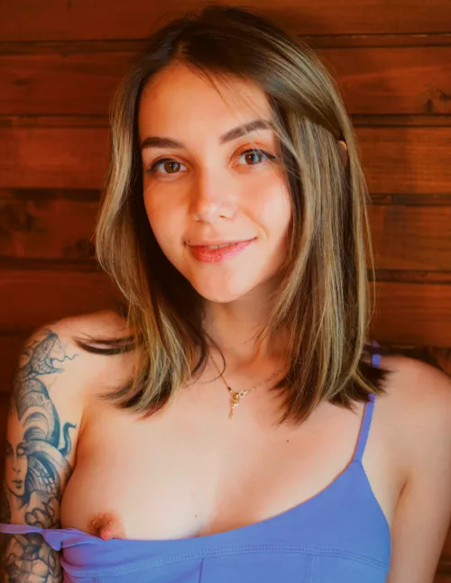 my application to be your roommate 😊