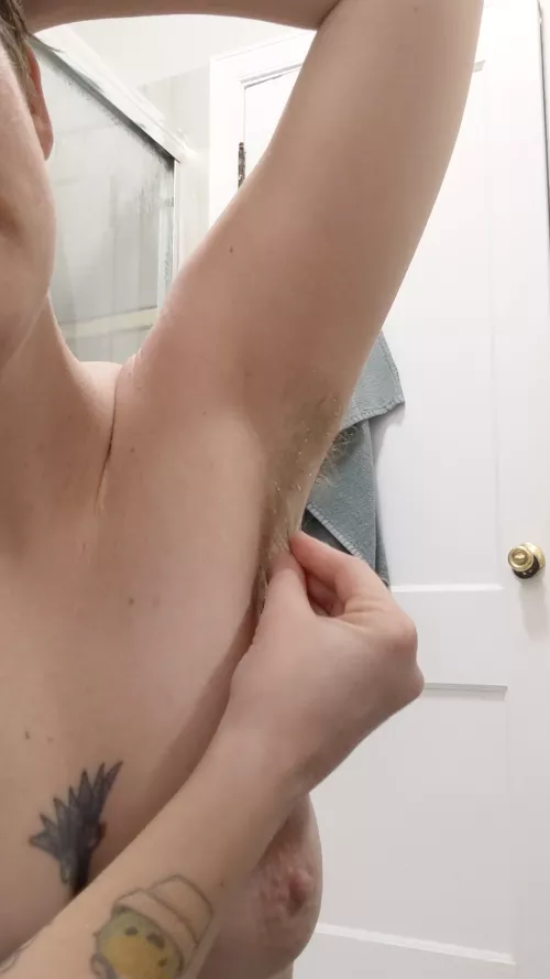 Oiled up My soft pits & bits after a shower this morning 🤤