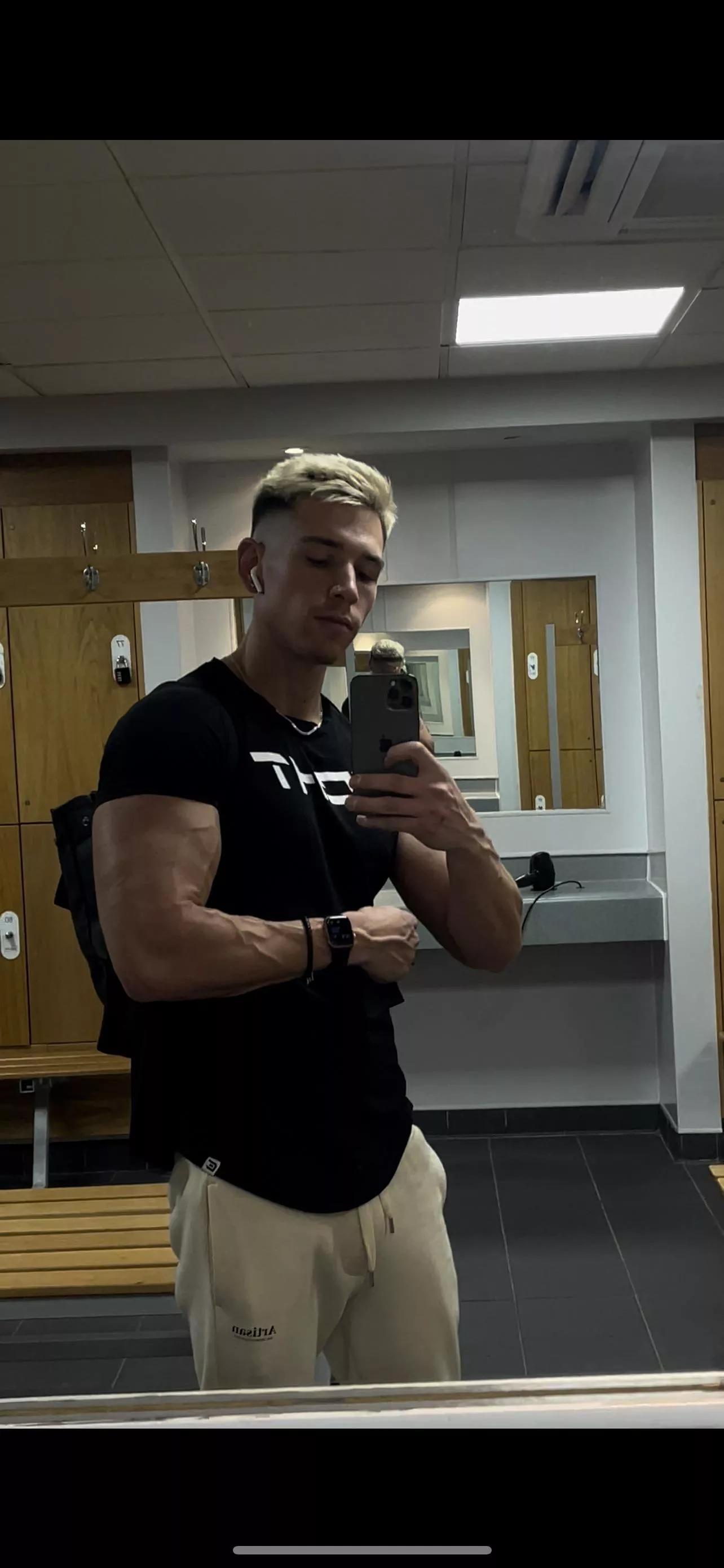 Quick gym sesh before work